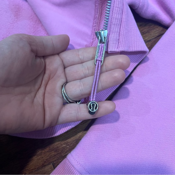 45. LULULEMON Scuba cropped sweater jacket full zip XS/S Cropped Pink hoodie - Picture 4 of 8